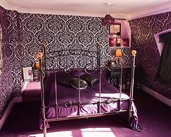 Hotel Pelirocco