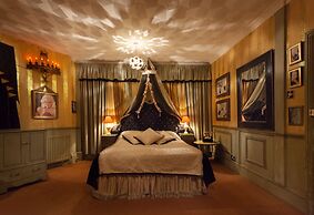 Hotel Pelirocco