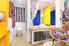 Hotel Pelirocco