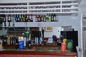 Healey Hotel
