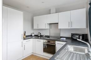 HQ Aparthotel Farnborough
