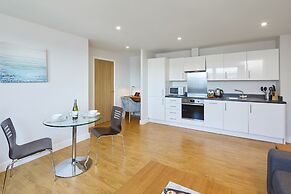 HQ Aparthotel Farnborough