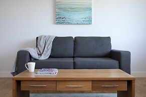 HQ Aparthotel Farnborough