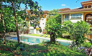 The Oaks Tamarindo Condominiums