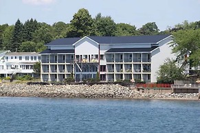 Saint Andrews Inn & Suites
