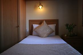 Grange Moor Hotel