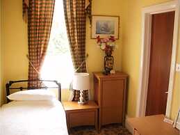 The Elmington Hotel