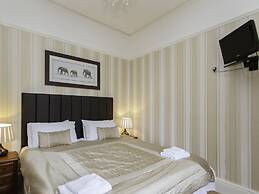 The Elmington Hotel