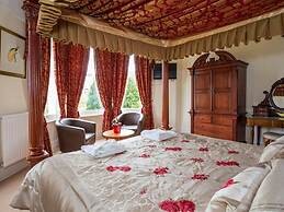 The Elmington Hotel