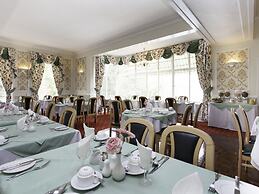 The Elmington Hotel