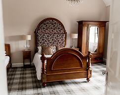 Sweeney Hall Hotel