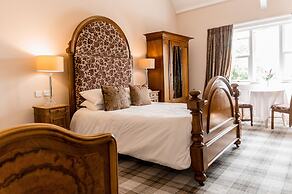 Sweeney Hall Hotel