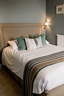 Sweeney Hall Hotel