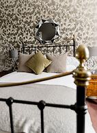 Sweeney Hall Hotel