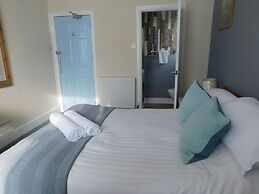 St Weonards Hotel