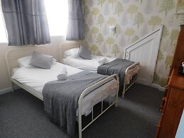 St Weonards Hotel