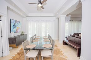 The Atrium Resort