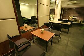 Hotel St Ellis