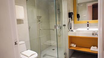 Hotel St Ellis