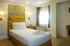 Hotel St Ellis