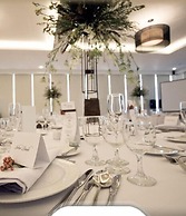 Hotel St Ellis