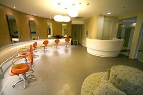 Hotel St Ellis