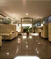 Hotel St Ellis