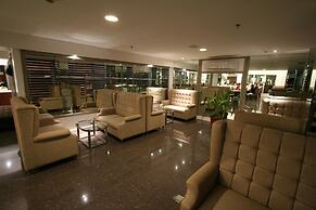 Hotel St Ellis