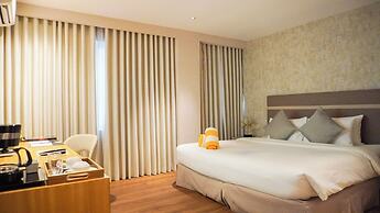 Hotel St Ellis