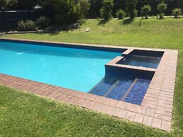 Point Lonsdale Guest House