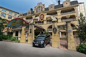 Hotel Chebotarev