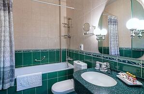 Hotel Chebotarev