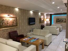 Park Royal Hotel