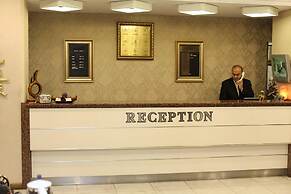 Park Royal Hotel