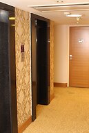 Park Royal Hotel