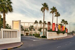 Palmyard Hotel