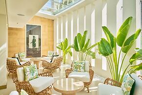 Palmyard Hotel