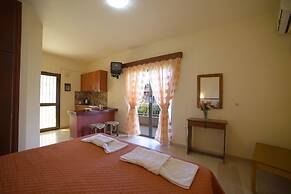 Toulas Apartments