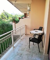Toulas Apartments