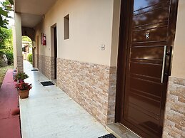 Toulas Apartments