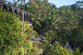 Chapung Sebali Resort