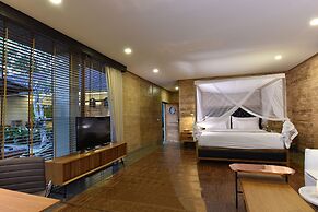 Chapung Sebali Resort