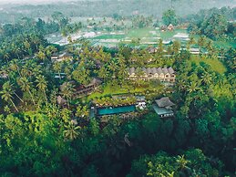 Chapung Sebali Resort