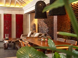 Chapung Sebali Resort