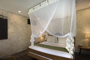 Chapung Sebali Resort
