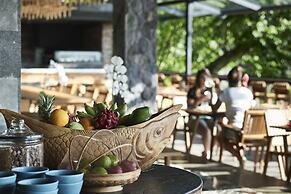 Chapung Sebali Resort