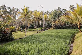 Chapung Sebali Resort