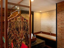 Chapung Sebali Resort
