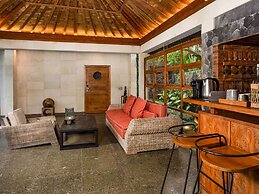 Chapung Sebali Resort