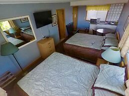 Hillside Motel